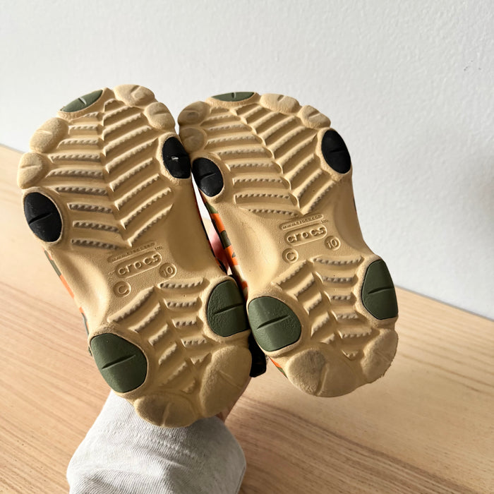 Crocs / Sandals / US10
