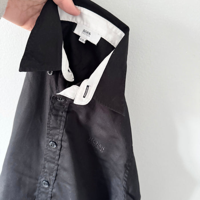 Hugo Boss / Black dress shirt / 8Y