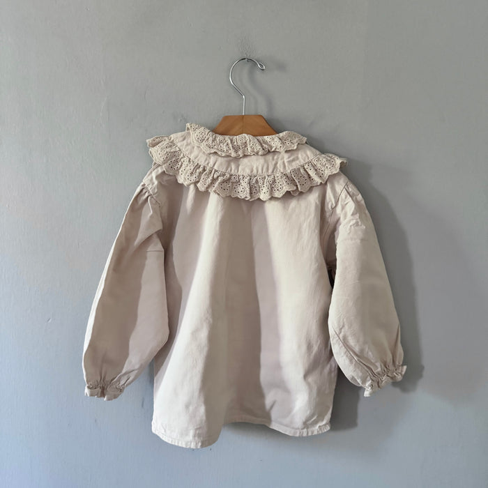 Lovely Child / Ivory ruffle shirt / 5Y