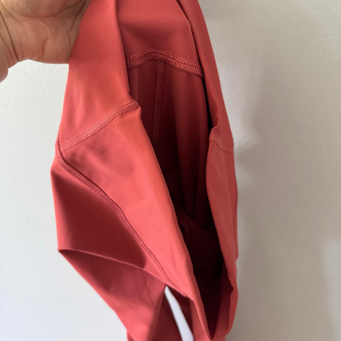Lululemon / Orange cropped leggings / Women 6-8
