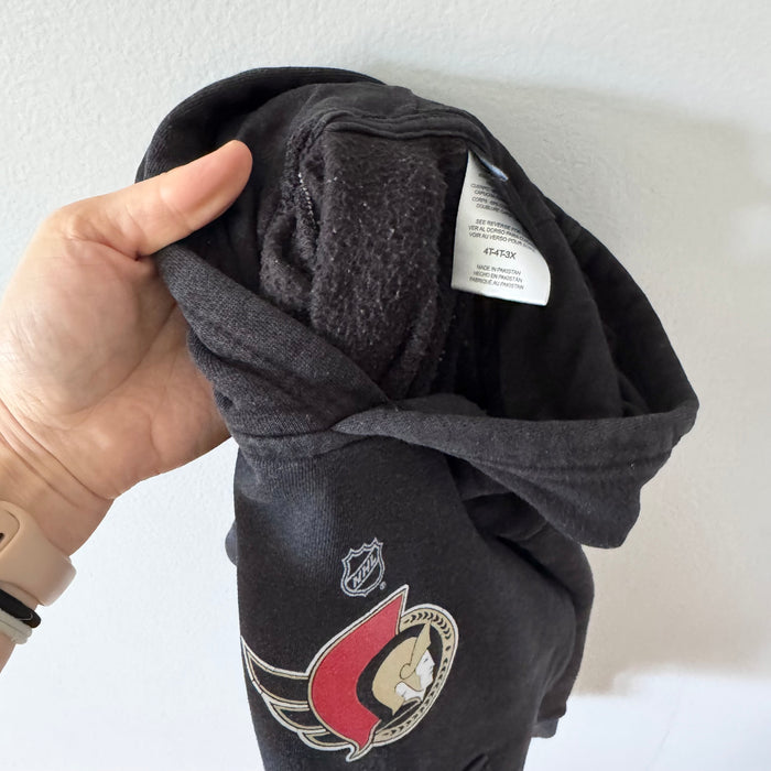 NHL / Black hoodie / 4T