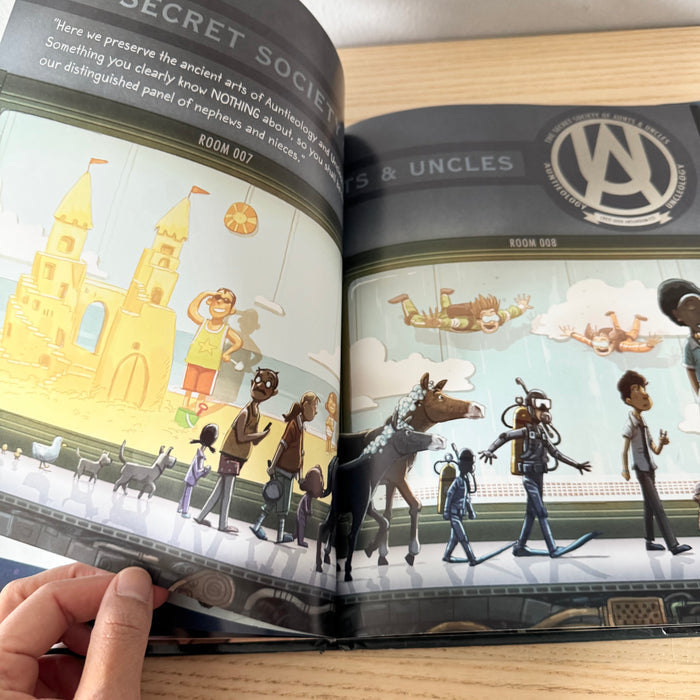 The Secret Society of Aunts & Uncles / Dan Santat