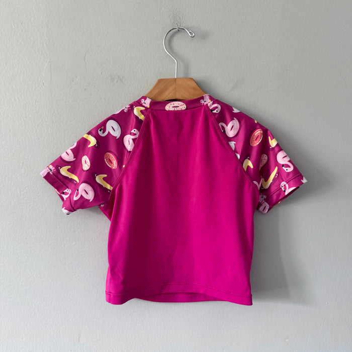 Nike / Vivid pink rash guard / 10-12Y(Fits 8Y+)