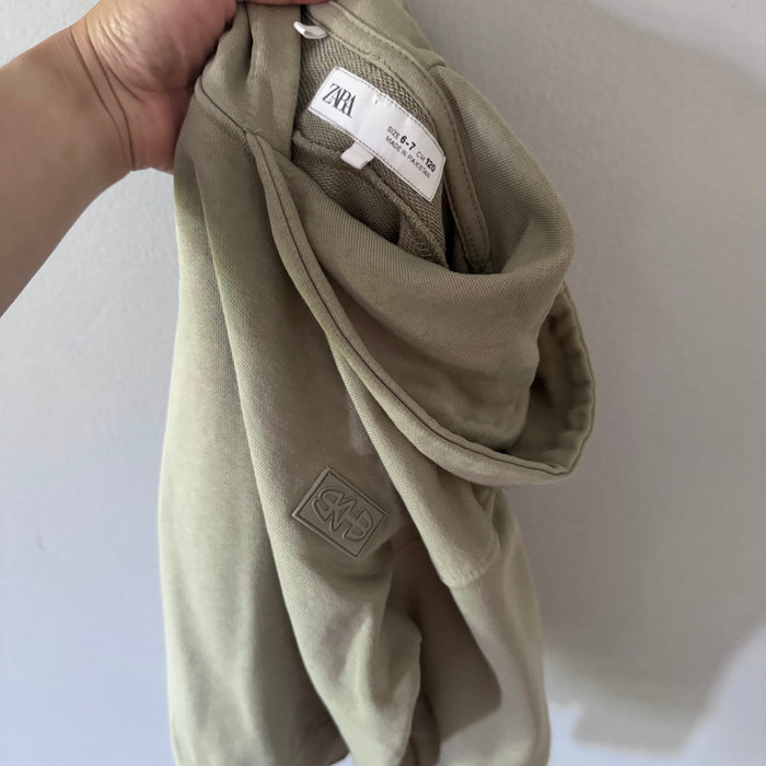 Zara / Khaki beige hoodie / 6-7Y