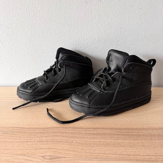 Nike / Black sneaker / US9