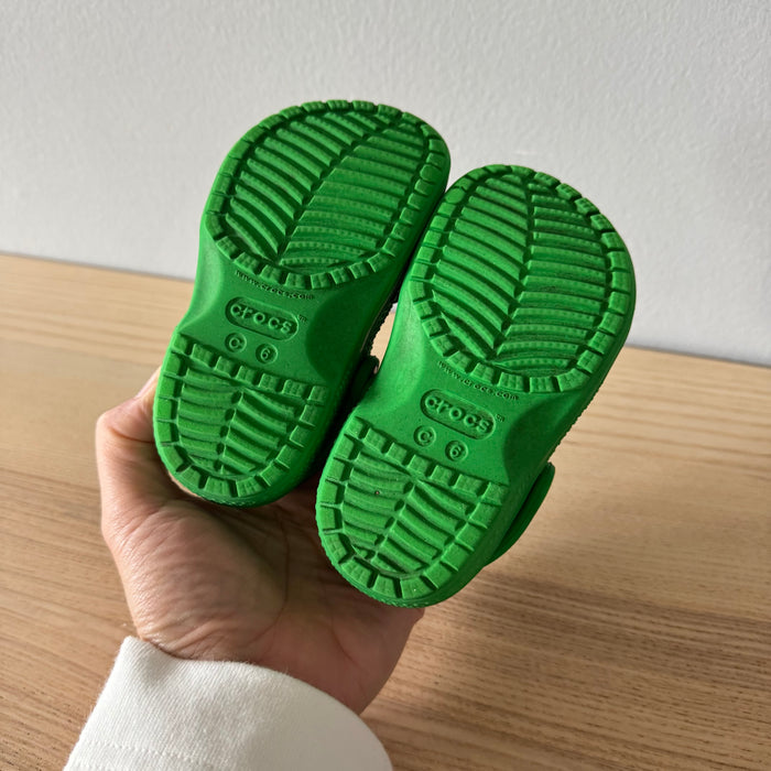 Crocs / Green sandals / US6