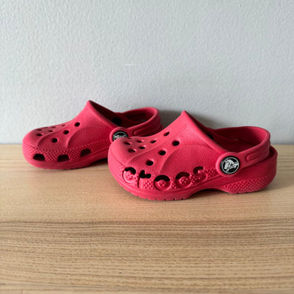Crocs / Red sandals / US6-7