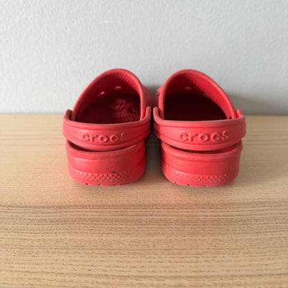 Crocs / Red sandals / US6-7