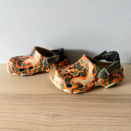 Crocs / Sandals / US10