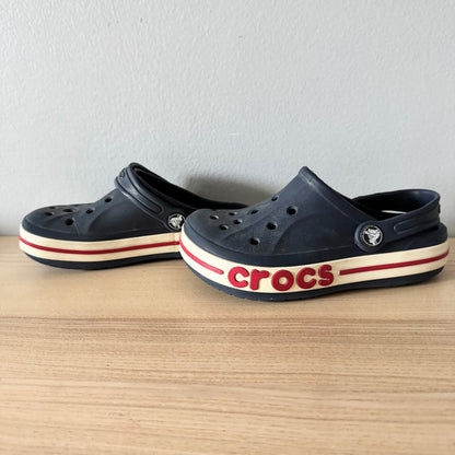 Crocs / Sandals / US12