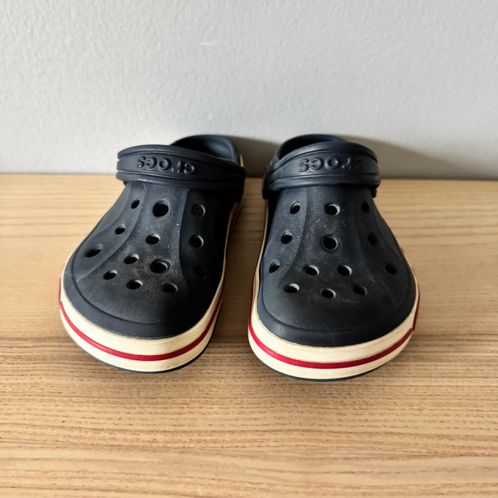 Crocs / Sandals / US12