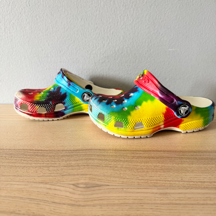 Crocs / Sandals / US9