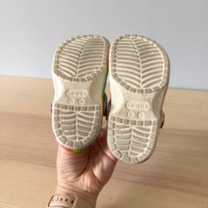 Crocs / Sandals / US9