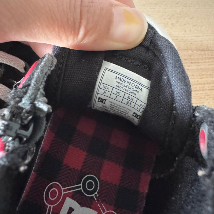 DC / Sneaker / US8