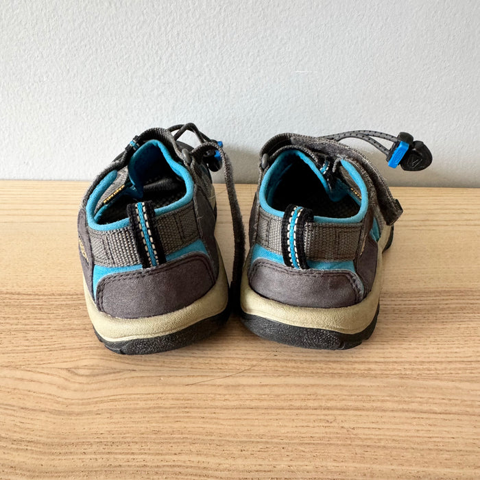 Keen / Sandals / J1