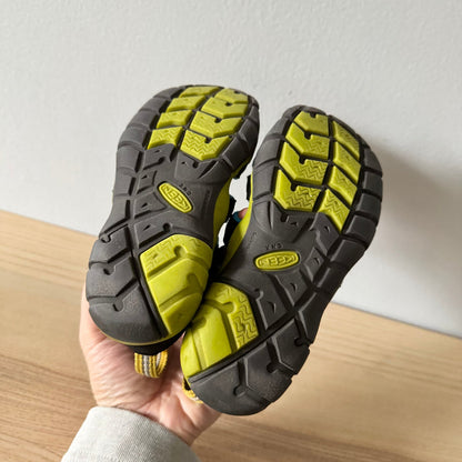 Keen / Sandals / US12