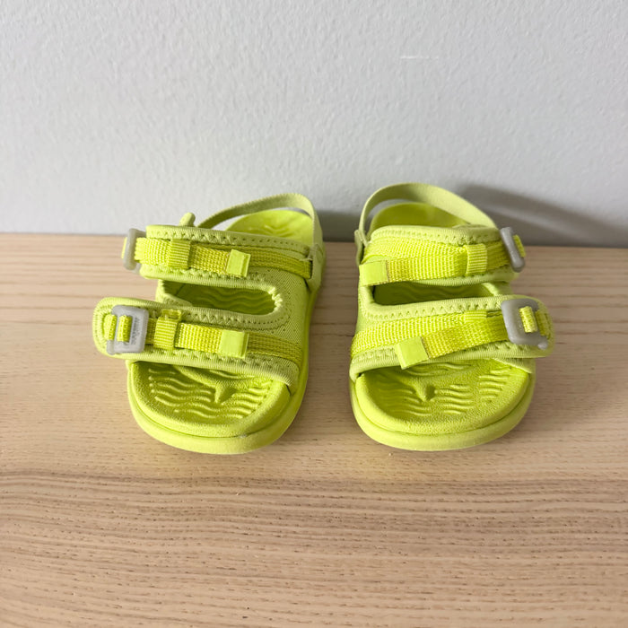 Native / Sandals / US7