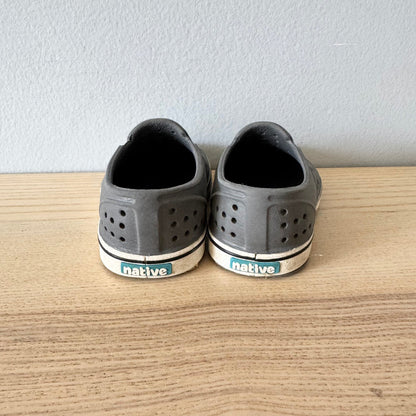 Native / Water shoes / US6