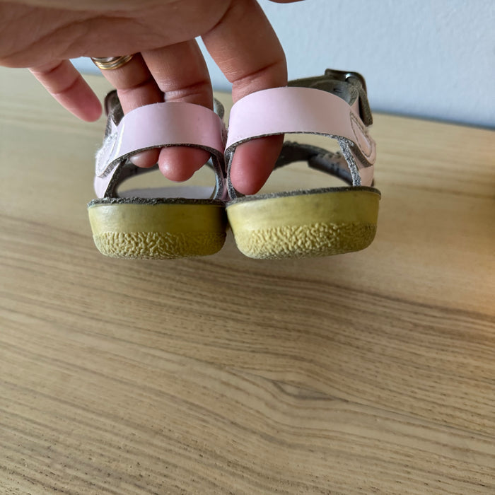 Salt Water / Sandals / US5