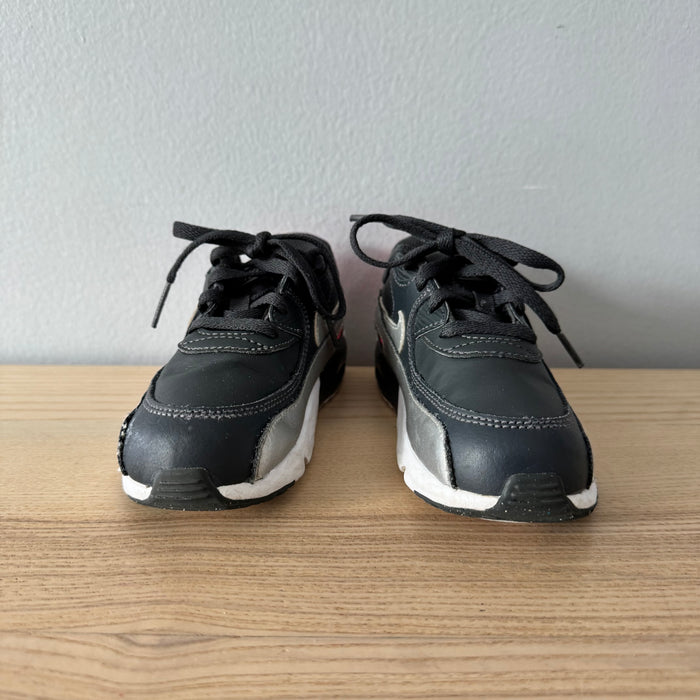 Nike / Sneaker / US10