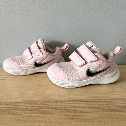 Nike / Star Runner / US5
