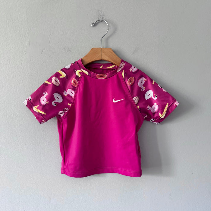 Nike / Vivid pink rash guard / 10-12Y(Fits 8Y+)