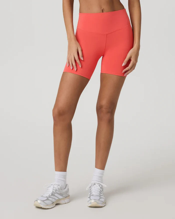 Vuori AllTheForm Short 6"