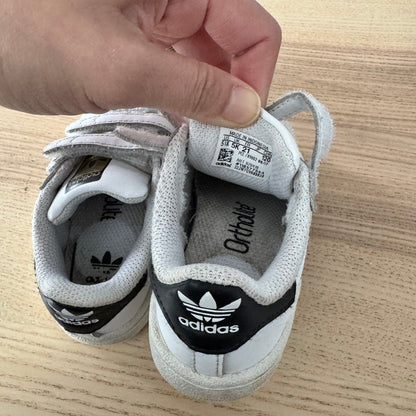Adidas / White x black Superstar / US5 1/2