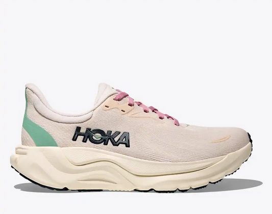 Women's Arahi 8