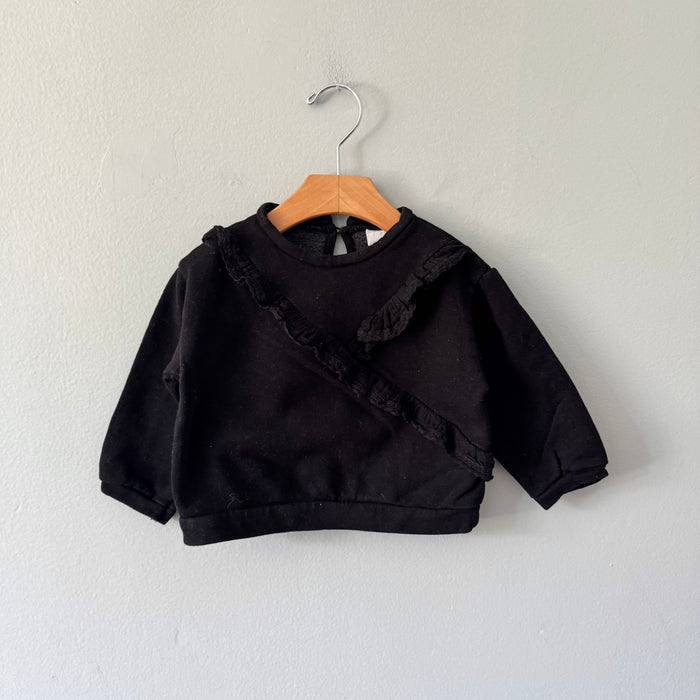 Zara / Black oversized sweatshirt / 9-12M