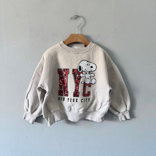 Zara / Snoopy sequin sweatshirt / 6Y